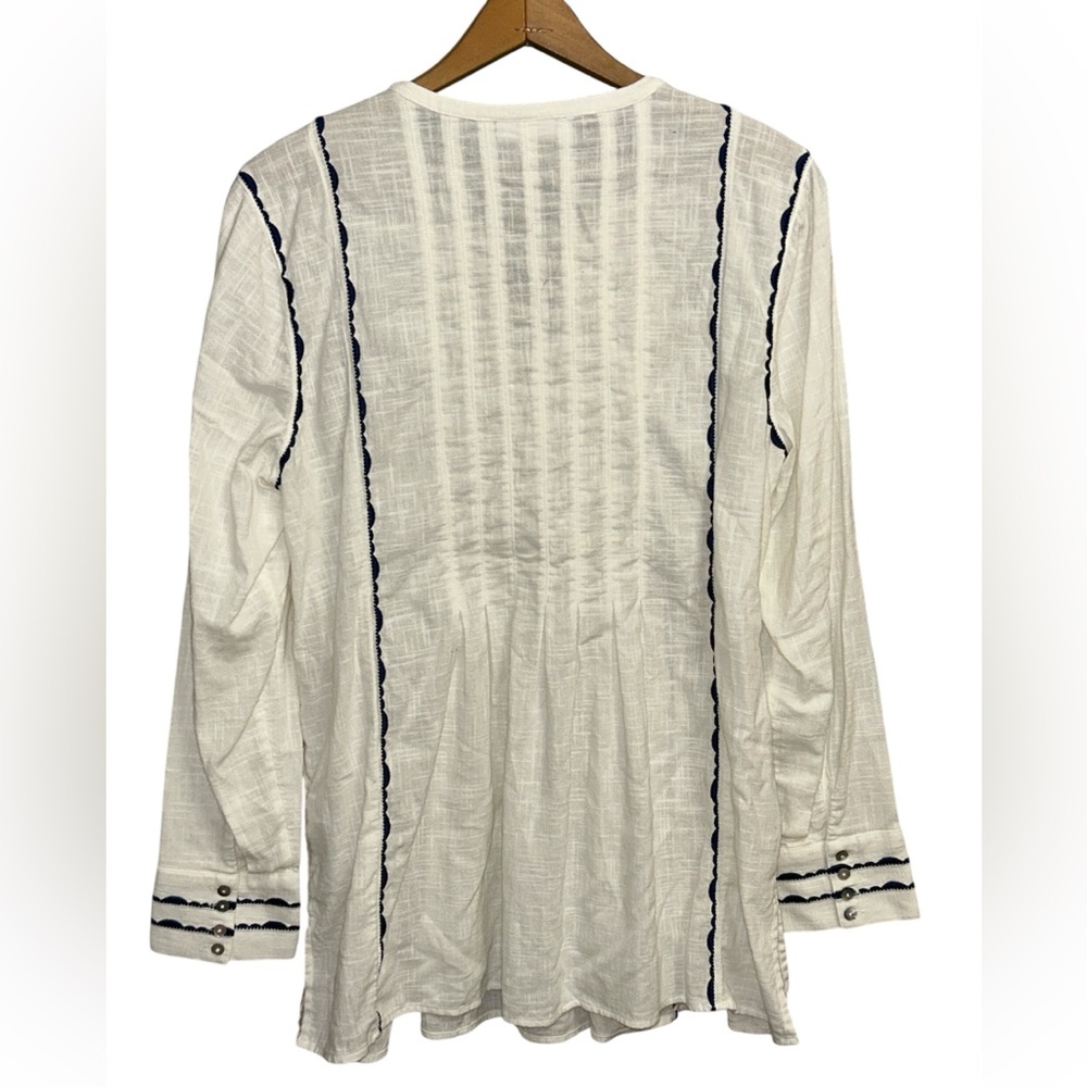 J. Jill White and Blue Tunic Top - Picture 3 of 5